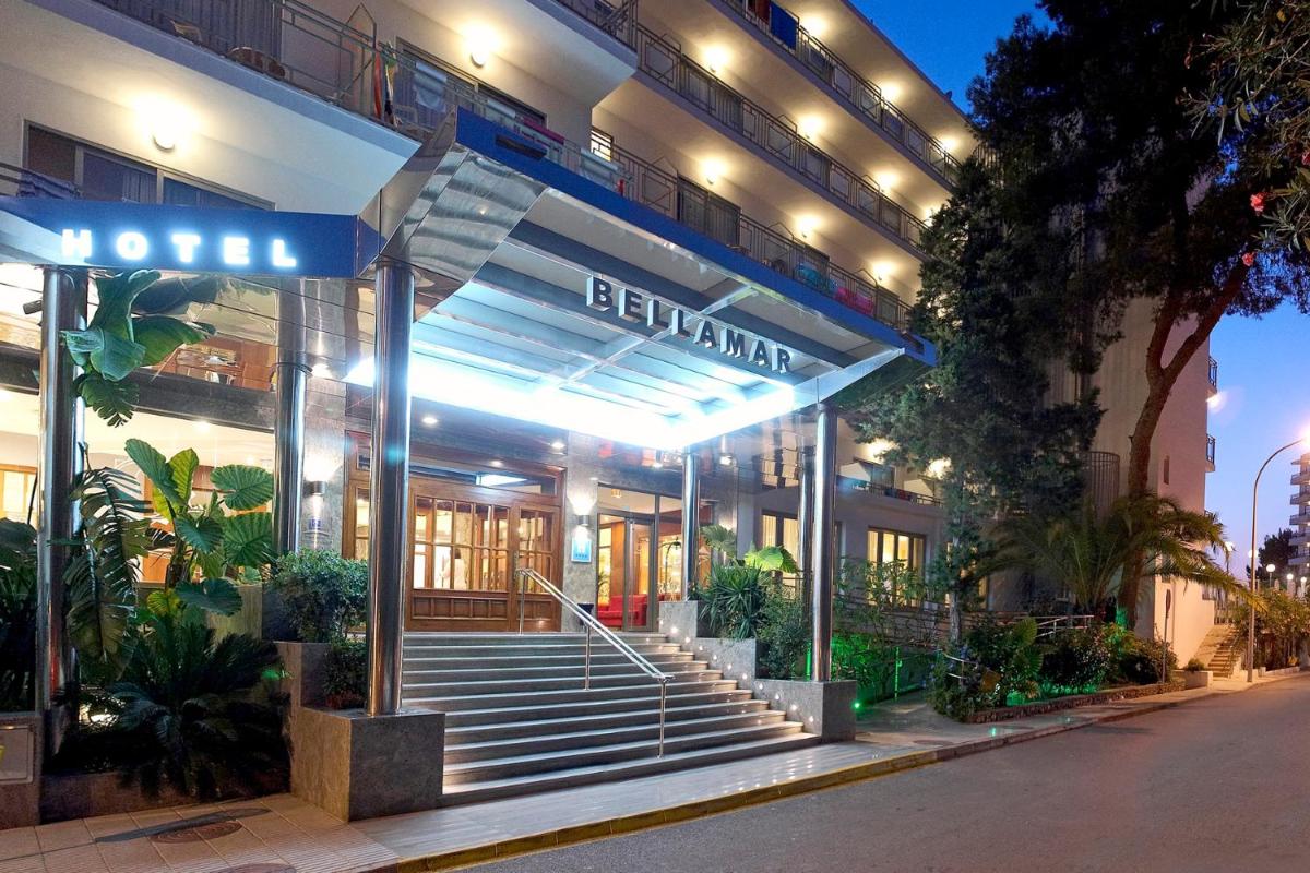 Fachada o entrada de Bellamar Hotel Beach & Spa