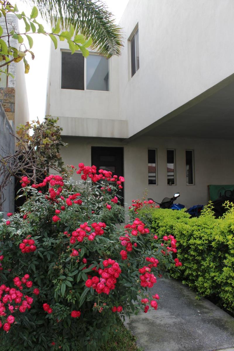 Consulado Suites - Housity