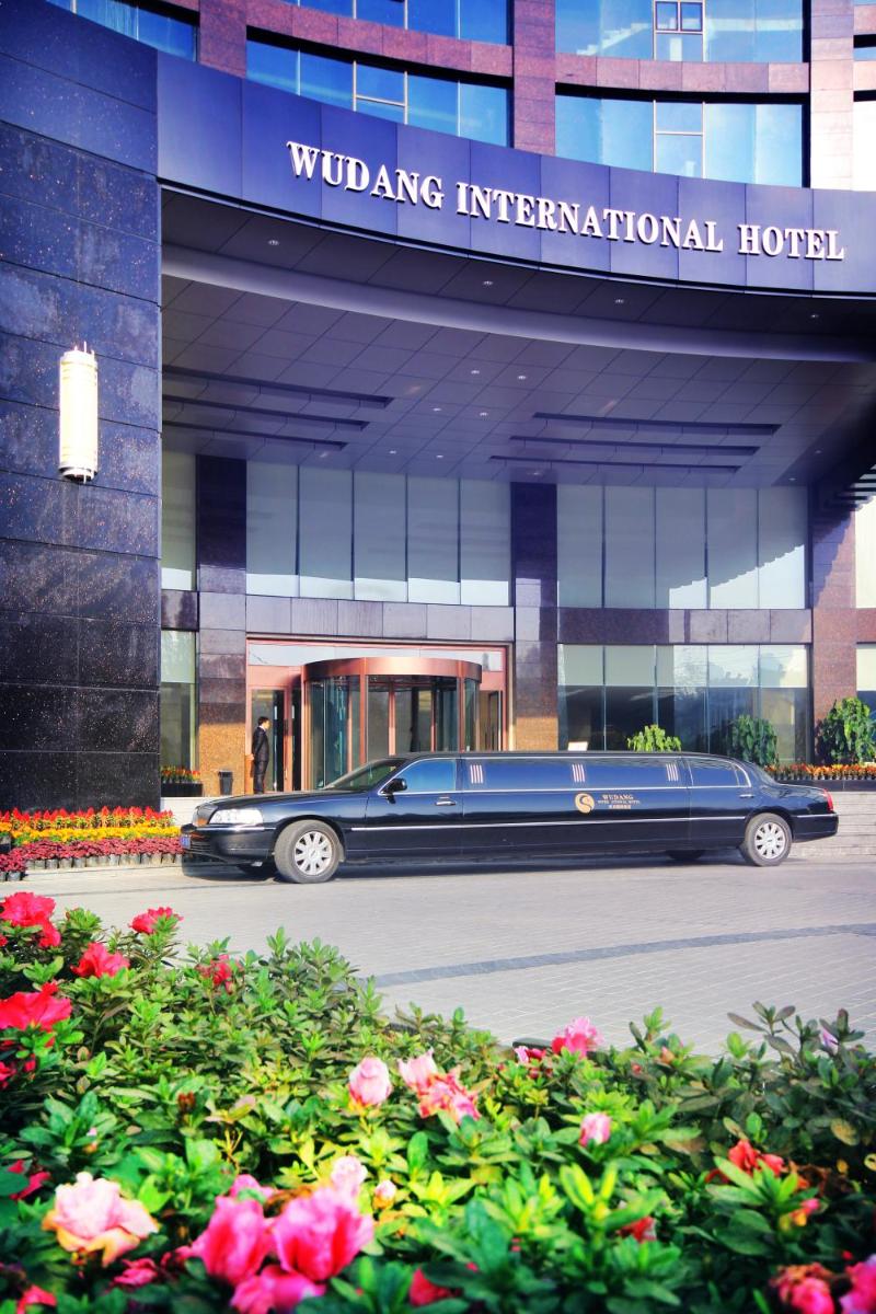Wudang International Hotel - Housity