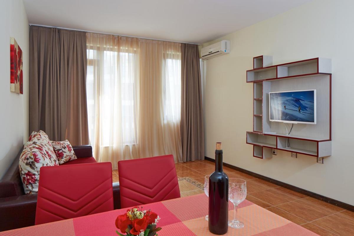 Mars Apartments in Complex Shipka - Hizvo
