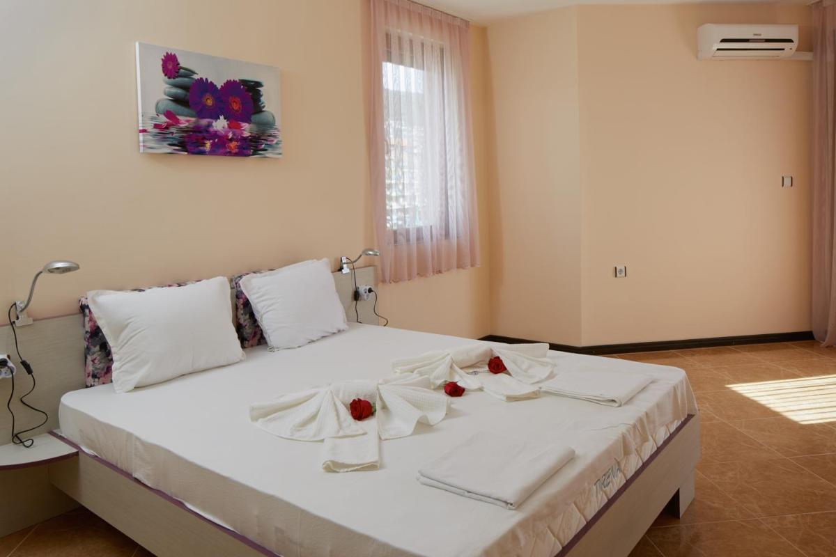 Mars Apartments in Complex Shipka - Hizvo