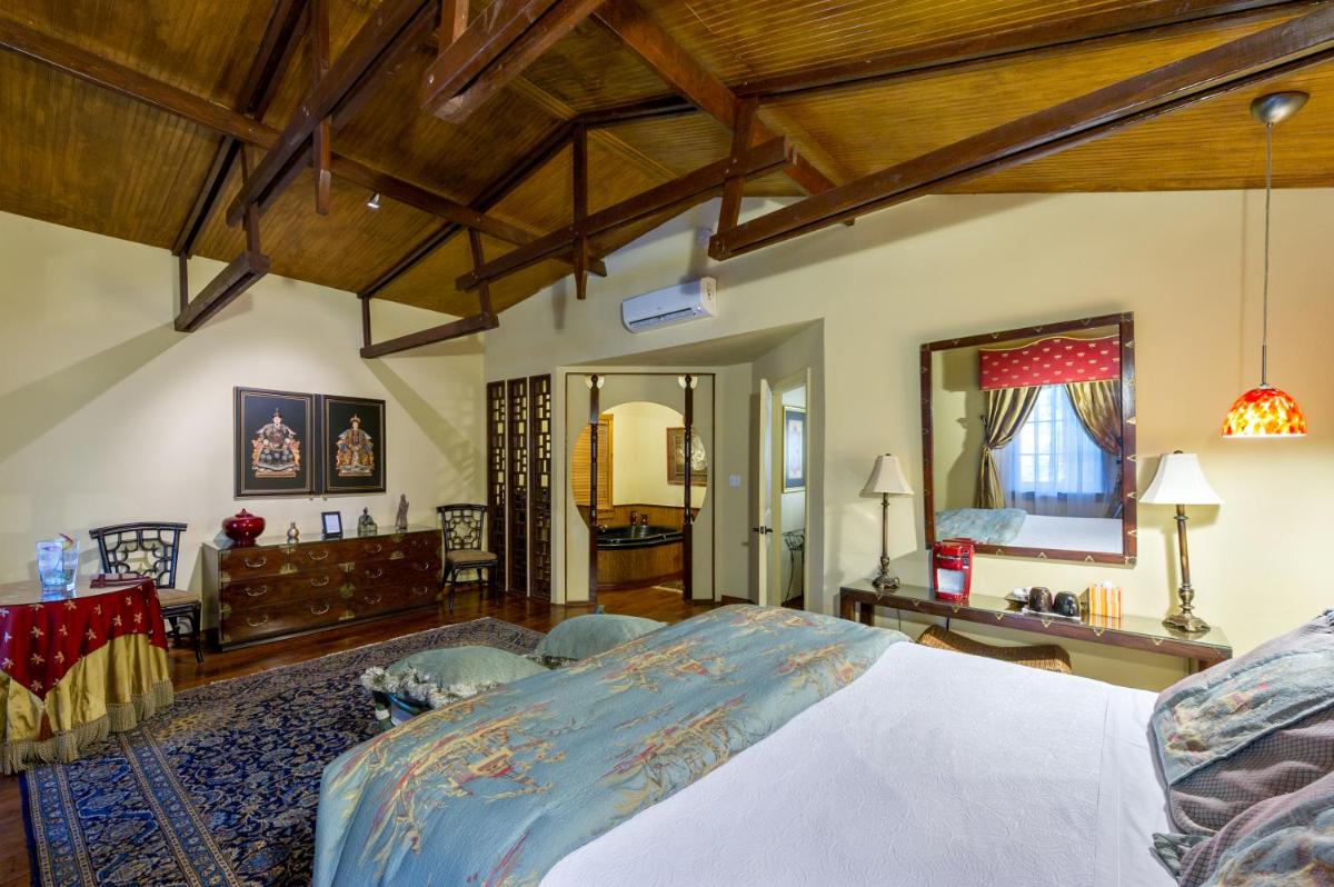 Historic Michabelle Inn - Housity