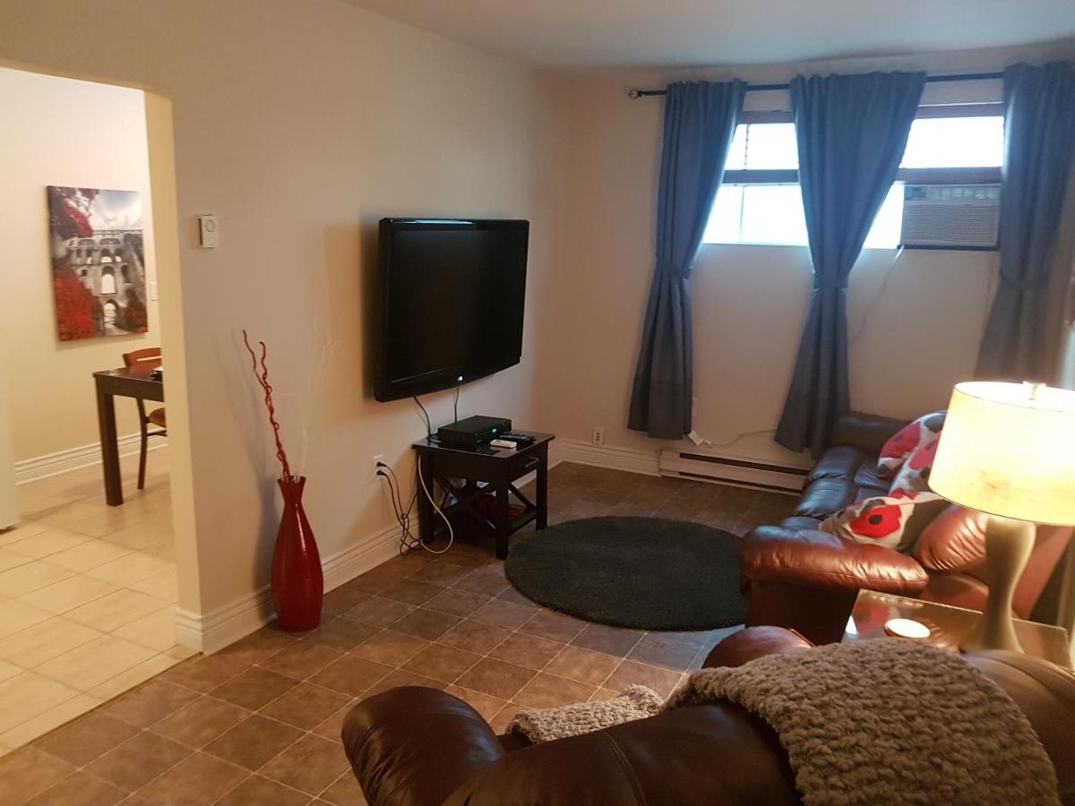 1-Bedroom Apartment Sweet #3 by Amazing Property Rentals - Housity