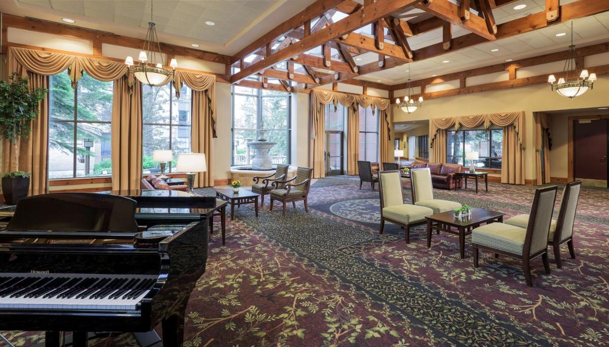 The Water Tower Inn - BW Premier Collection - Housity