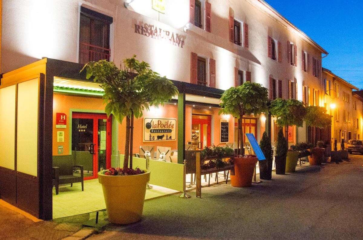 Logis Hôtel LBB - les 2 lacs - Housity