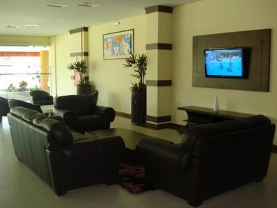 Flamboyant Suite Hotel - Housity