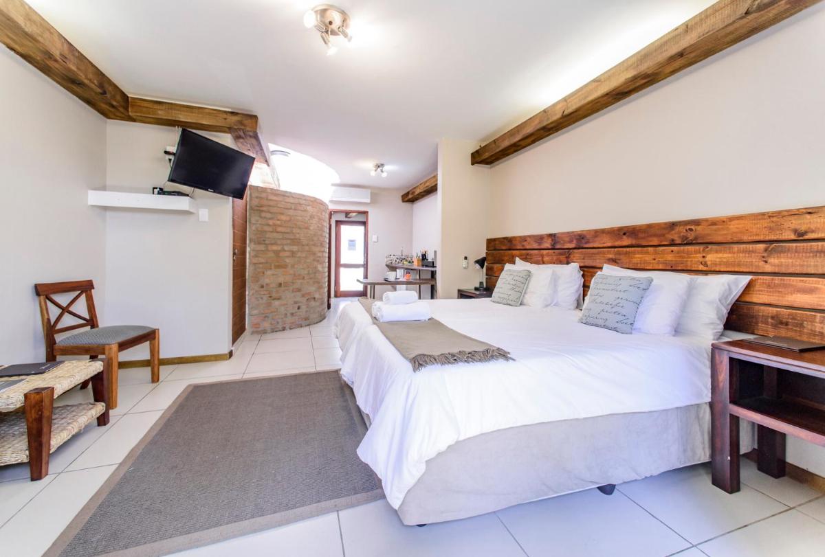 Zebrina Guest House - Housity