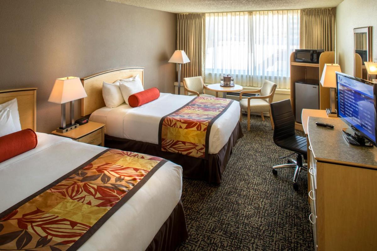 Z  Jack London Square - Housity