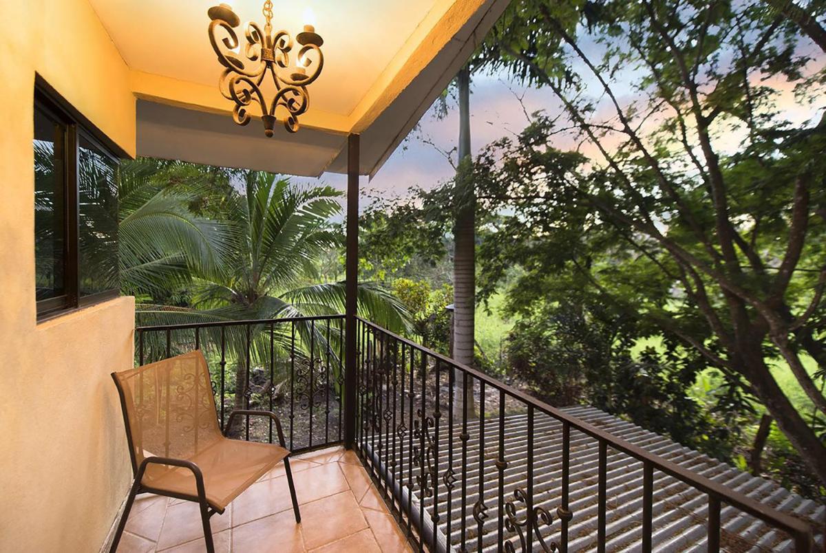 Pura Vida House Cabo Blanco - Housity