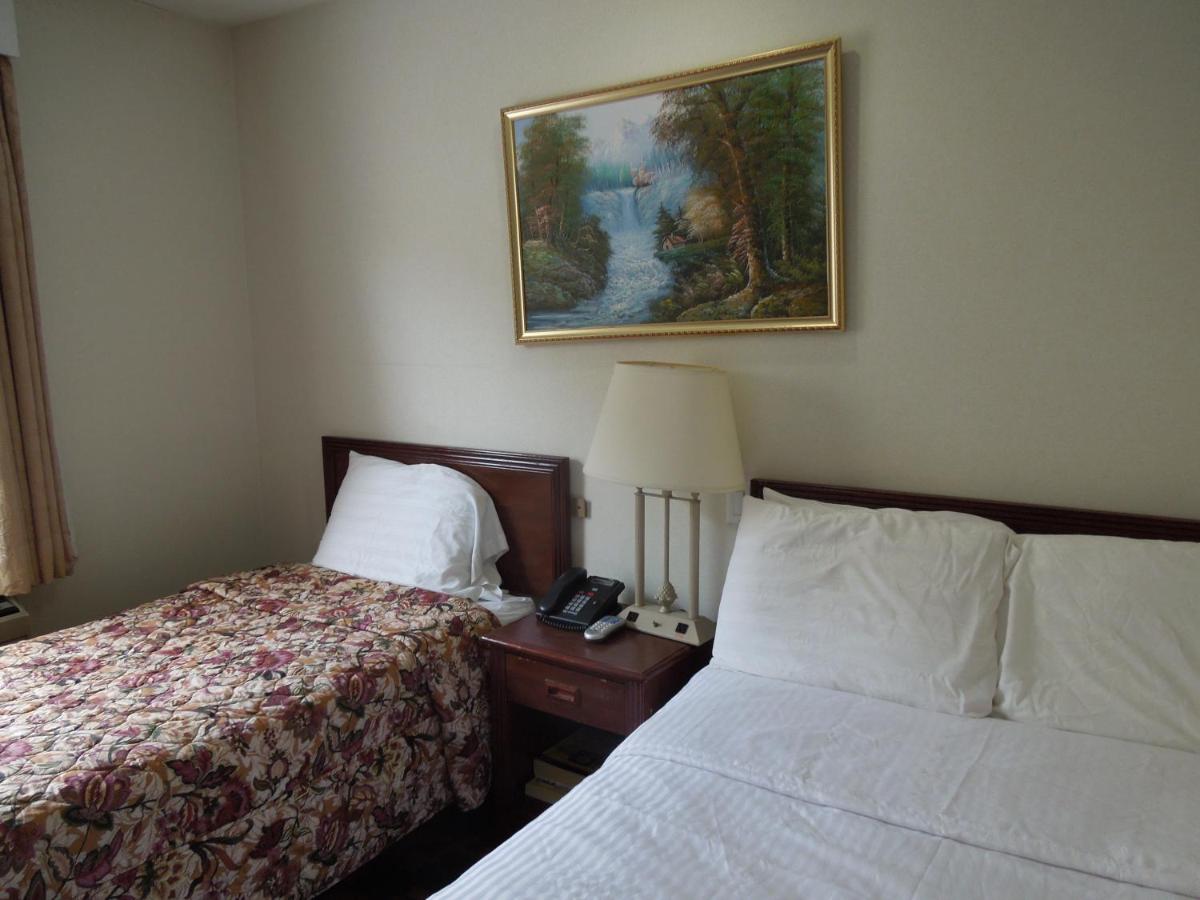 Windsor Hotel - Housity