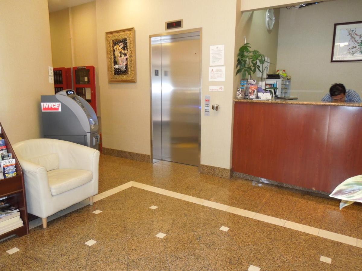 Windsor Hotel - Housity