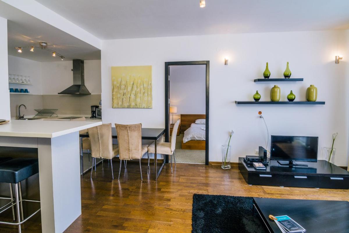 City Gardens Hotel & Wellness - Housity