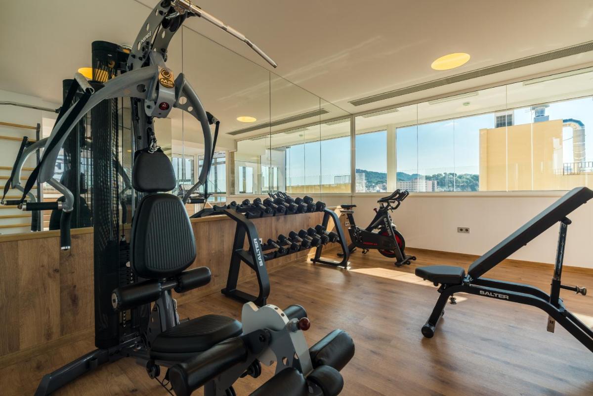 Gimnasio o instalaciones de fitness de Hotel Marsol