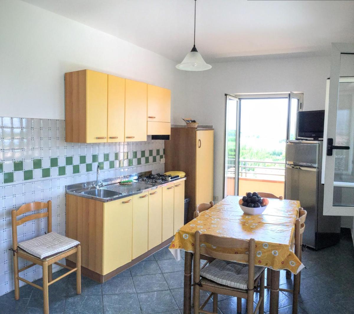 Villarosamaratea - Housity