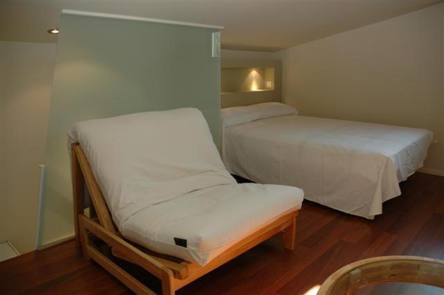 La Fustana - Housity