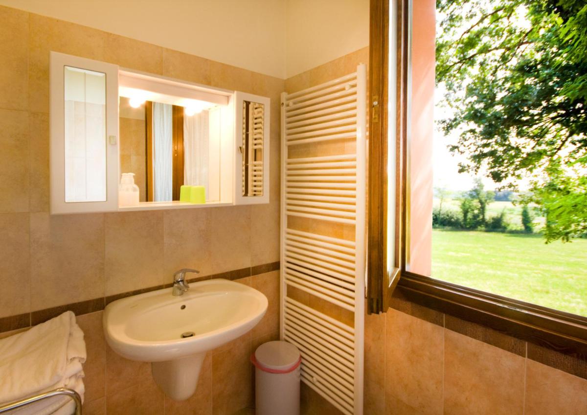 Agriturismo Cascina Roveri - Housity