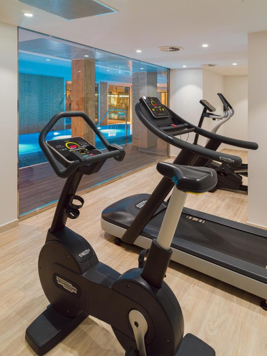 Gimnasio o instalaciones de fitness de H10 Casa del Mar
