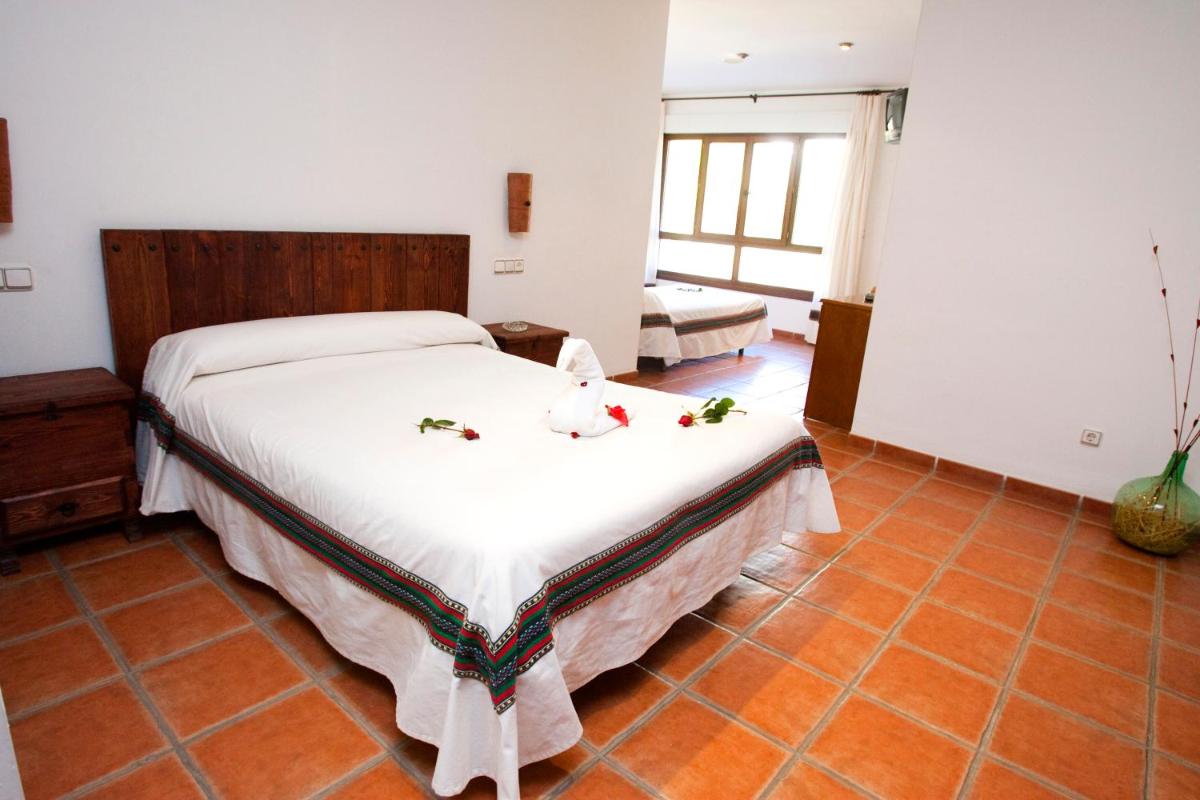 Hostal Mulhacen - Housity