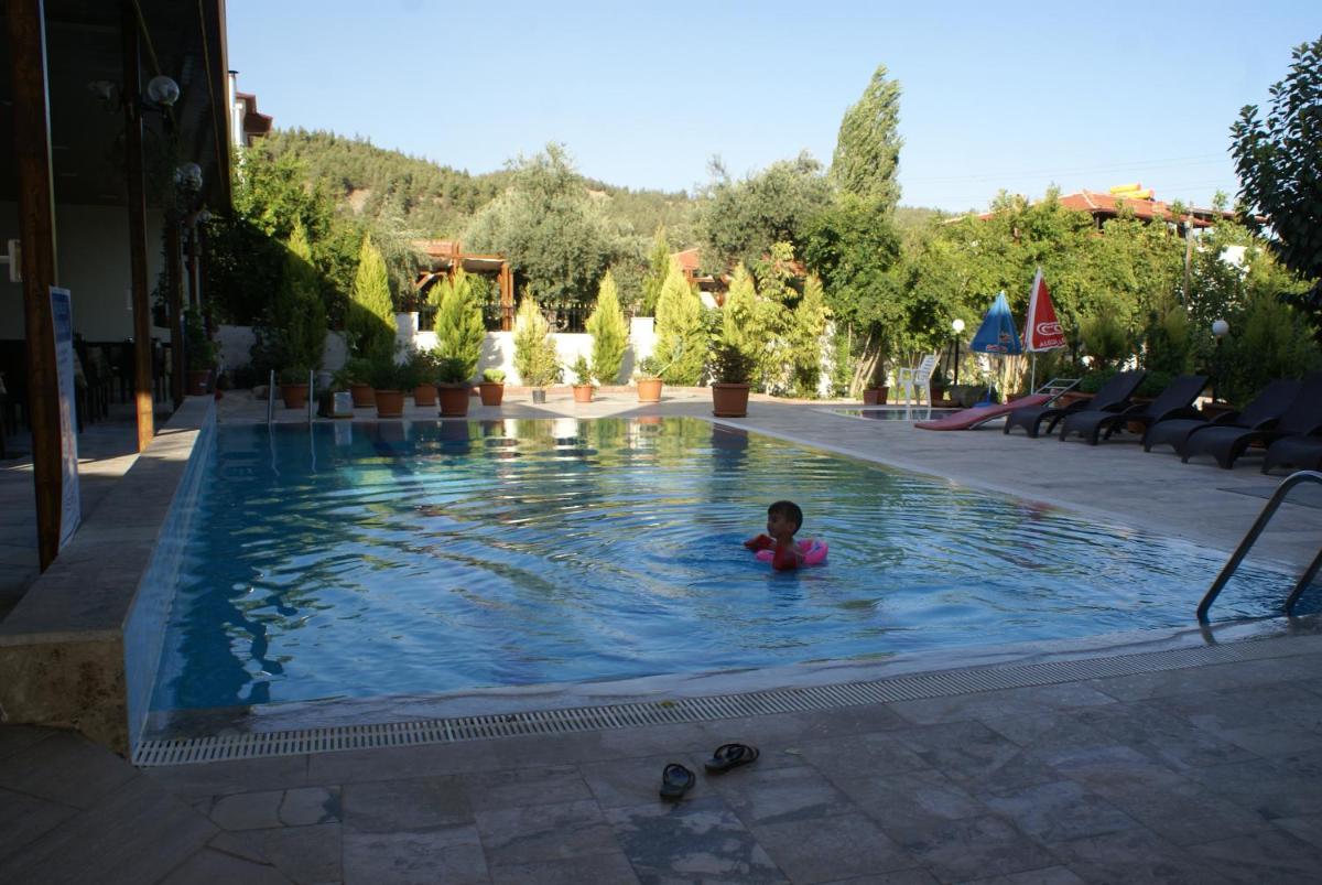 Hotel Dort Mevsim - Housity