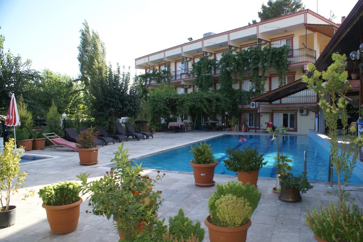 Hotel Dort Mevsim - Housity