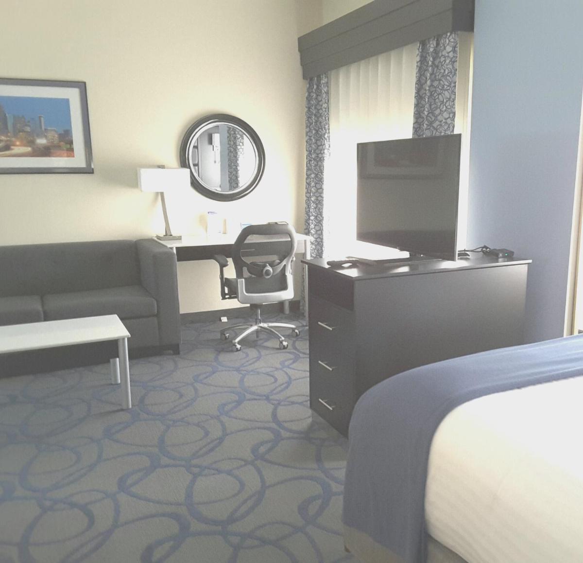 Holiday Inn Express Hotel & Suites Lawrenceville by IHG - Housity