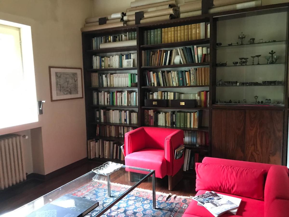 La Casa Blu di Monasteto - Housity