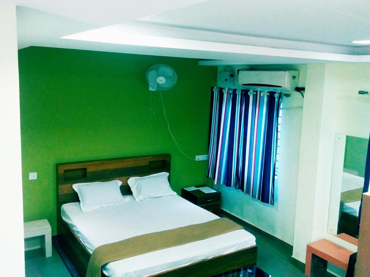 Kempegowda Lodging & Boarding - Housity