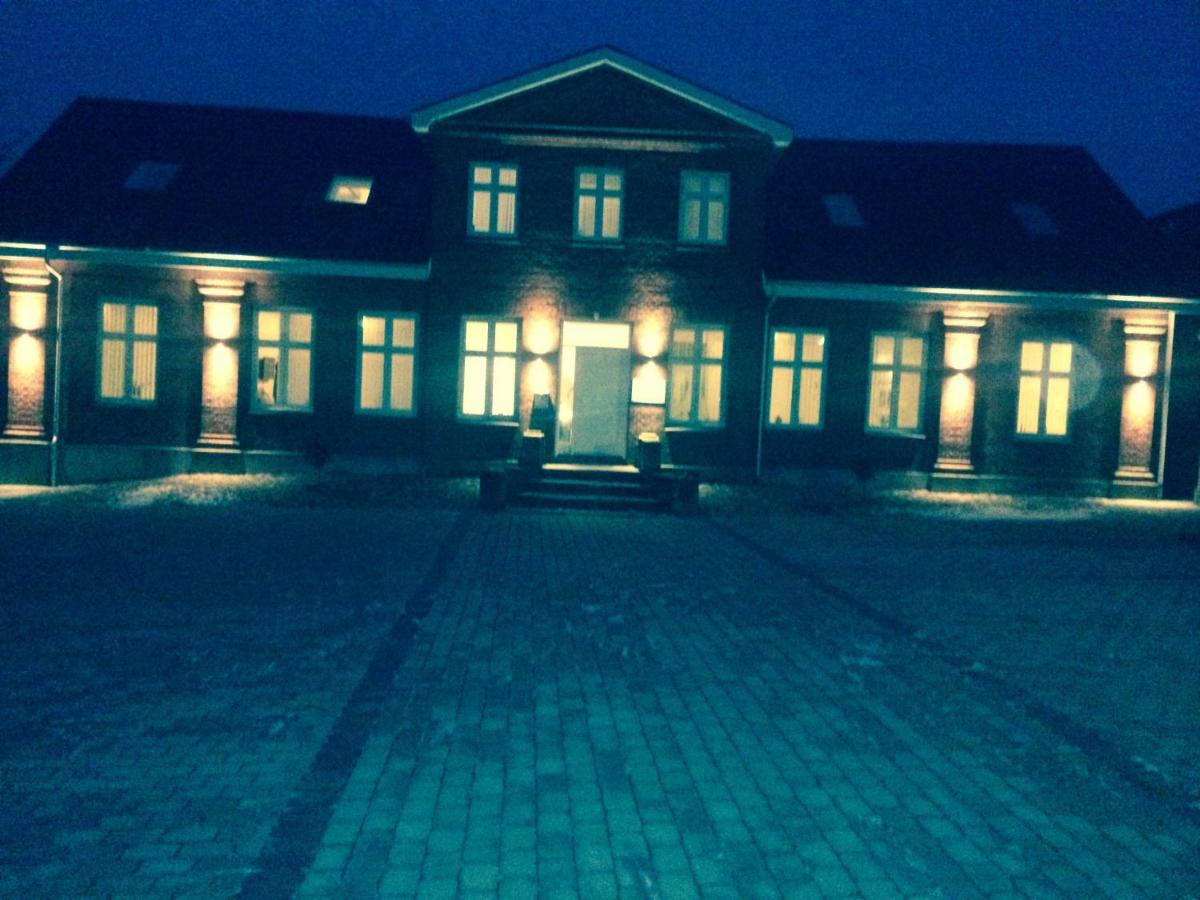 Suitetrails - AB Centrum Aarhus Bed without Breakfast