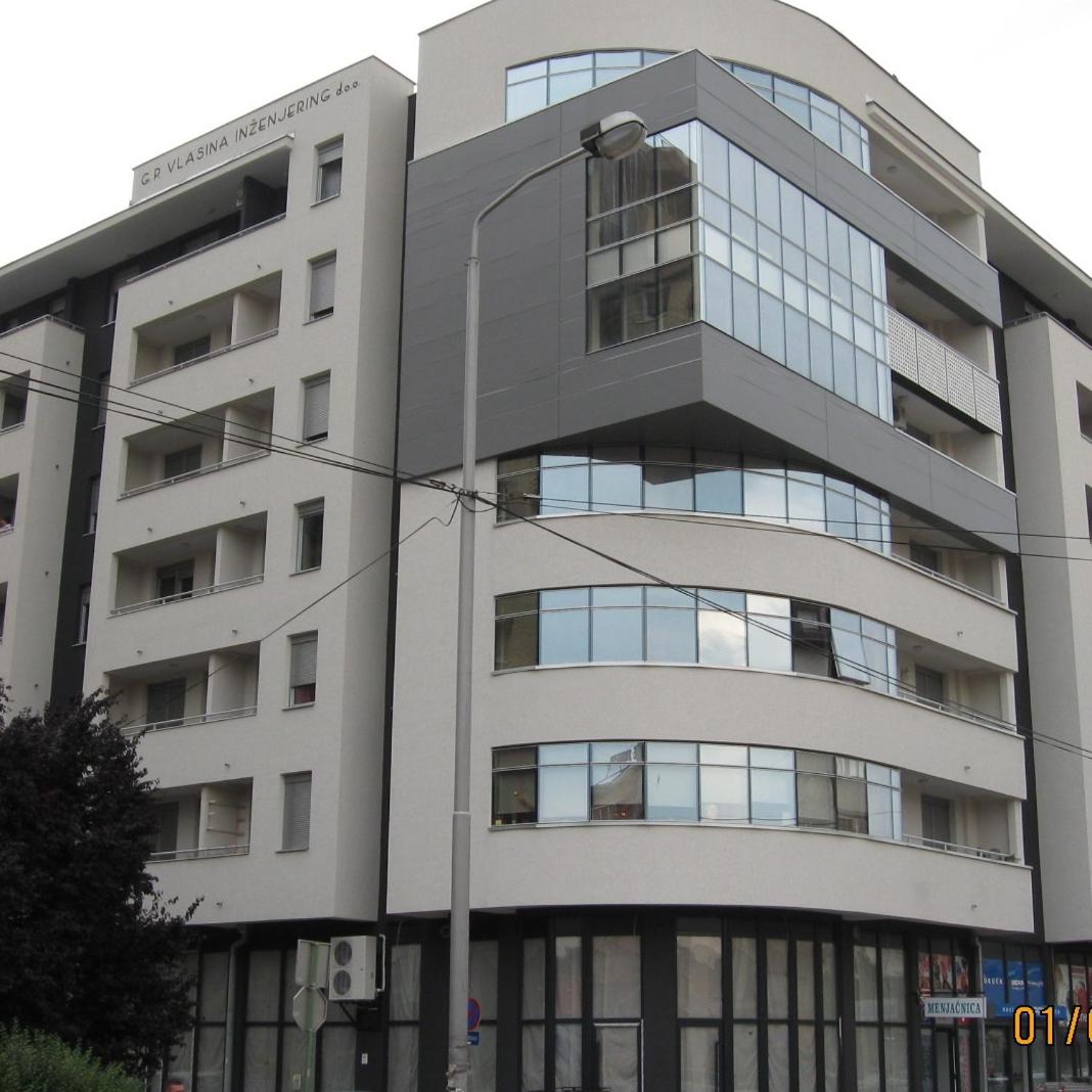 Naissa Apartment - Housity