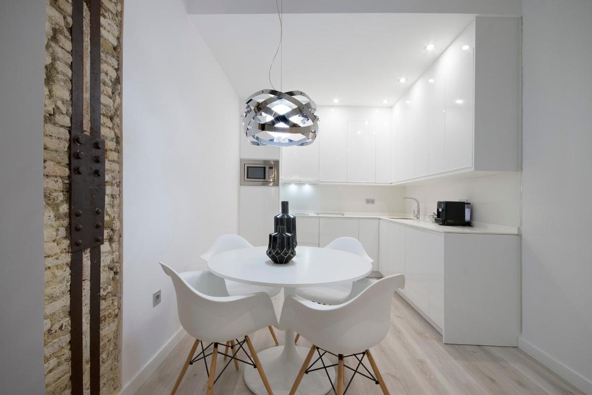 BiBo Suites Gran Vía - Housity