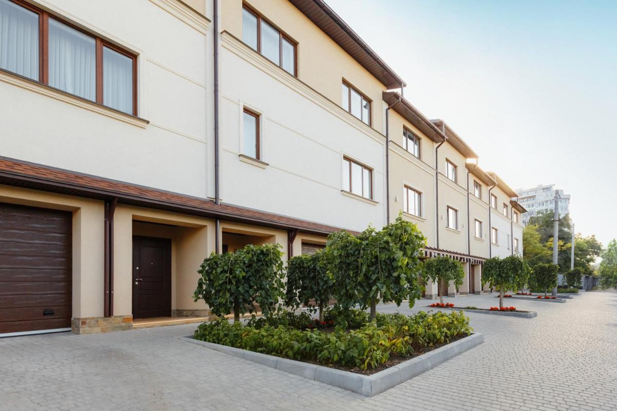 Arcadia Villa Apartments - Housity