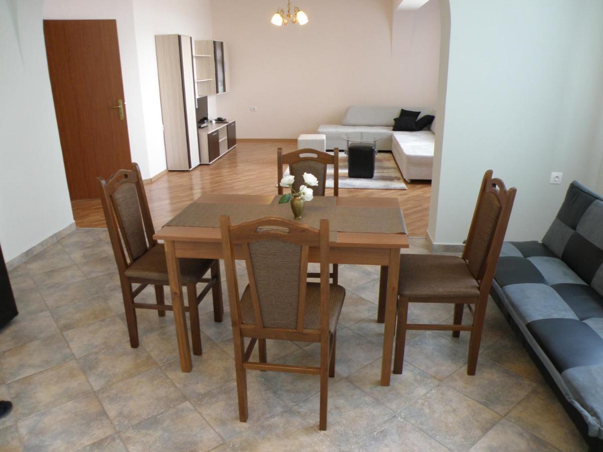 Apartments Kaloyan - Housity