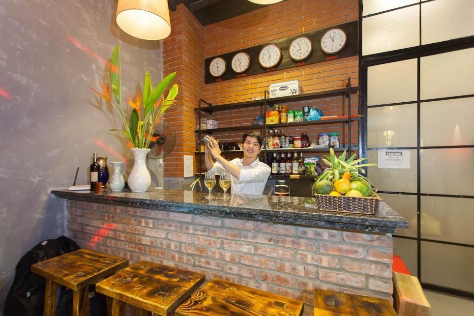 Luxury Backpakers Hotel - Housity