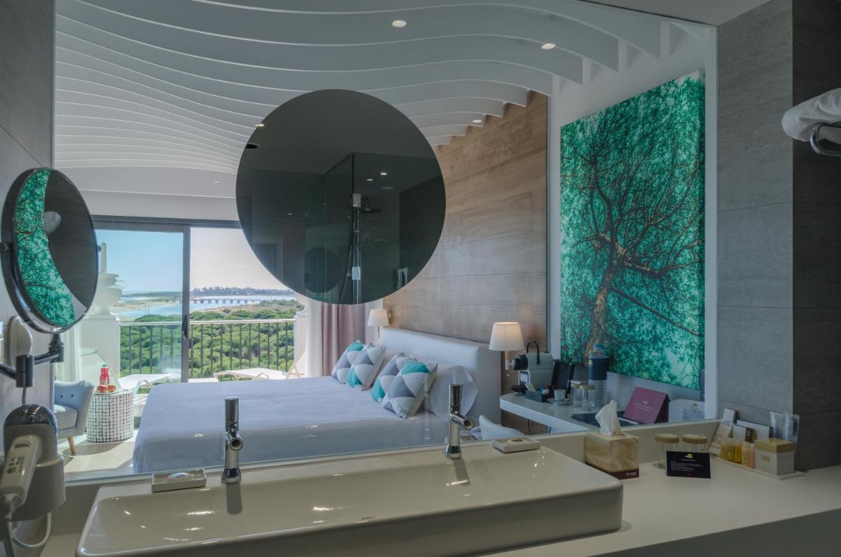Cama o camas de una habitación en TUI Blue Isla Cristina Palace - Adults Recommended