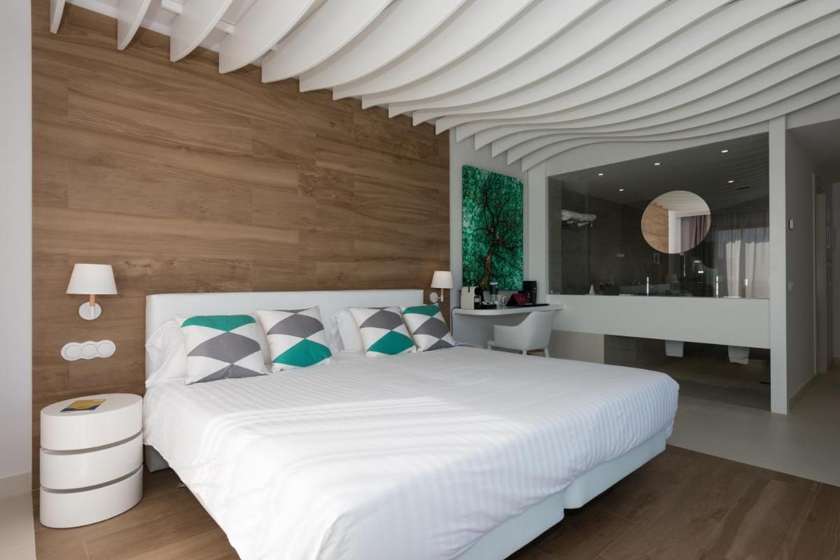 Cama o camas de una habitación en TUI Blue Isla Cristina Palace - Adults Recommended