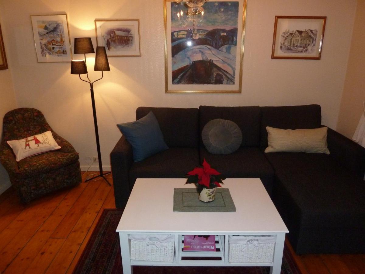 Red Old House Tromsø Apartment - Housity