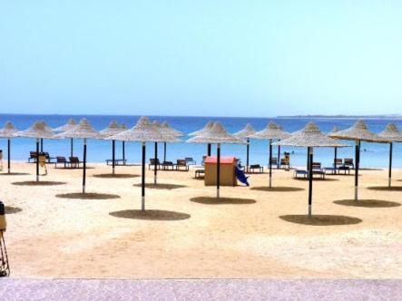 Apartment at Palm Beach Piazza - Housity