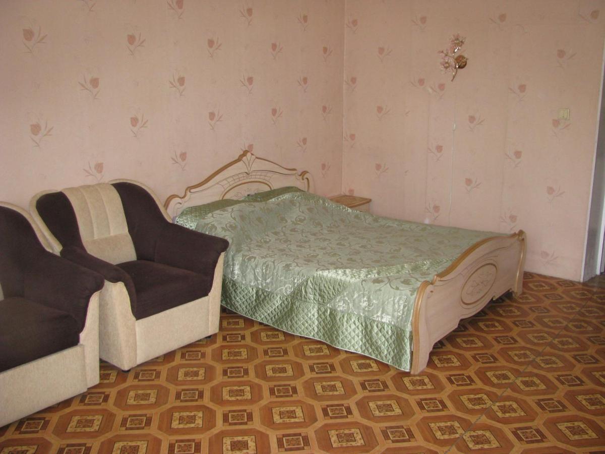 Suitetrails - Apartments on Vereskovaya