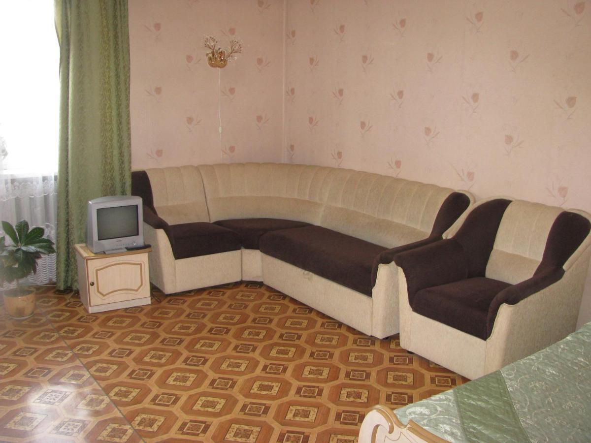 Suitetrails - Apartments on Vereskovaya
