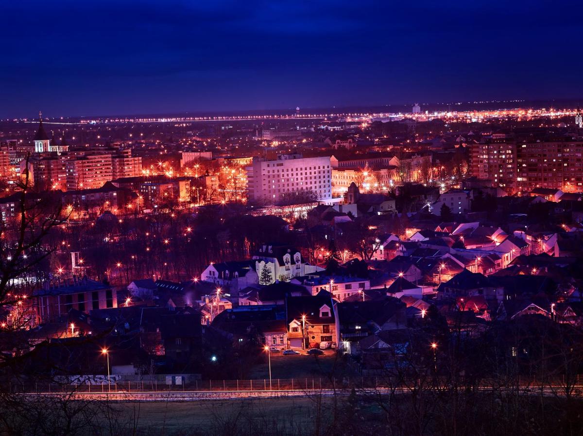 Continental Forum Oradea - Housity