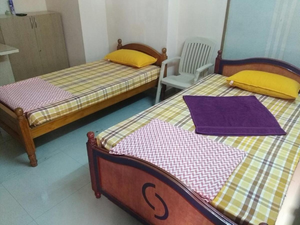 Sterling Homes Near Sankara Nethralaya & Apollo Hospitals Service Apartments With Kitchen - Housity
