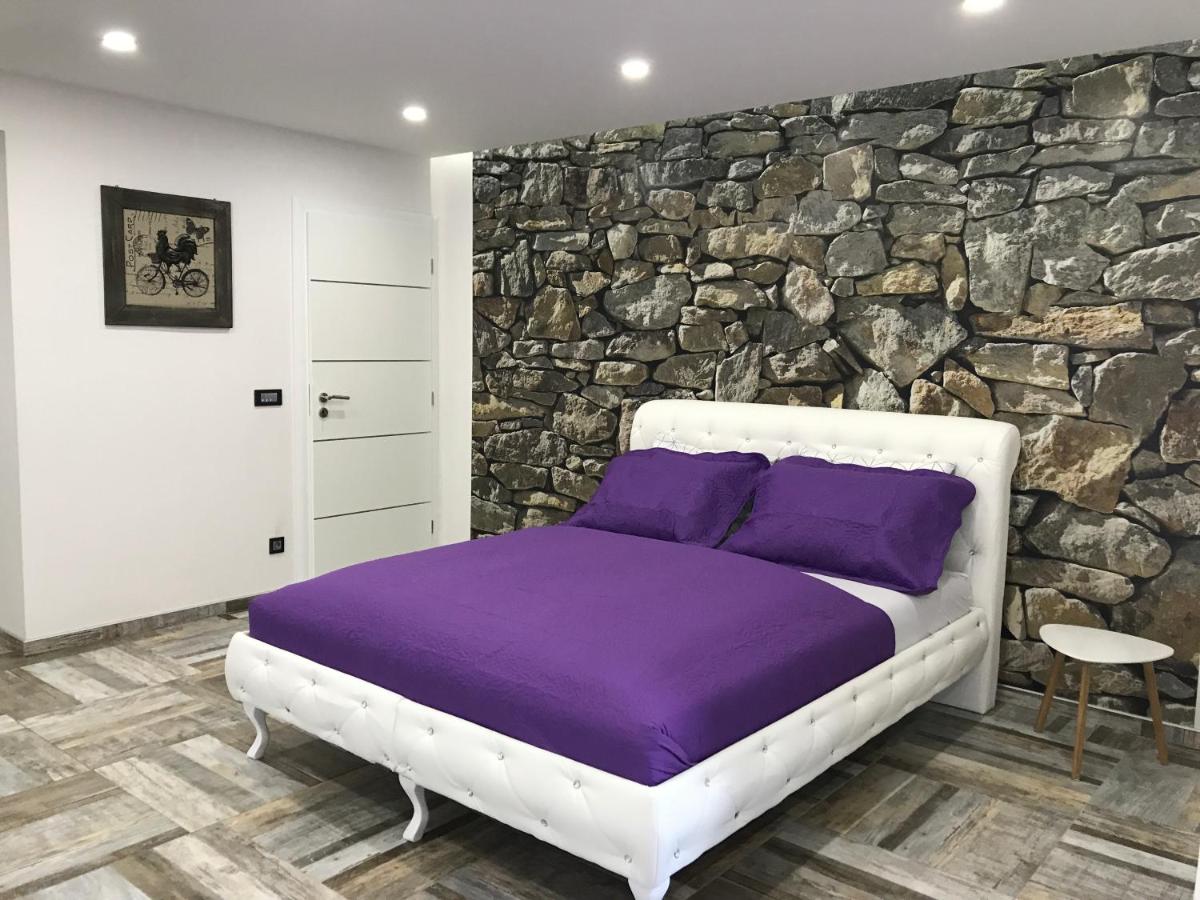 Apartment Ajla - Housity