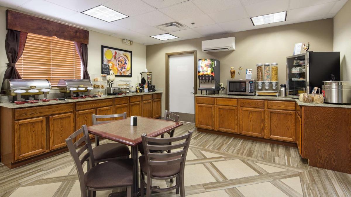 Best Western River City Hotel - Housity