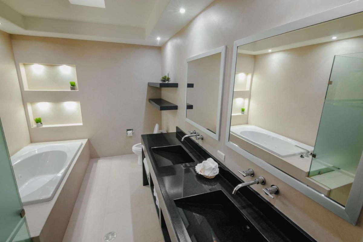 Best Western Plus San Jorge - Housity