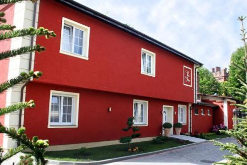 Villa Intryga - Housity
