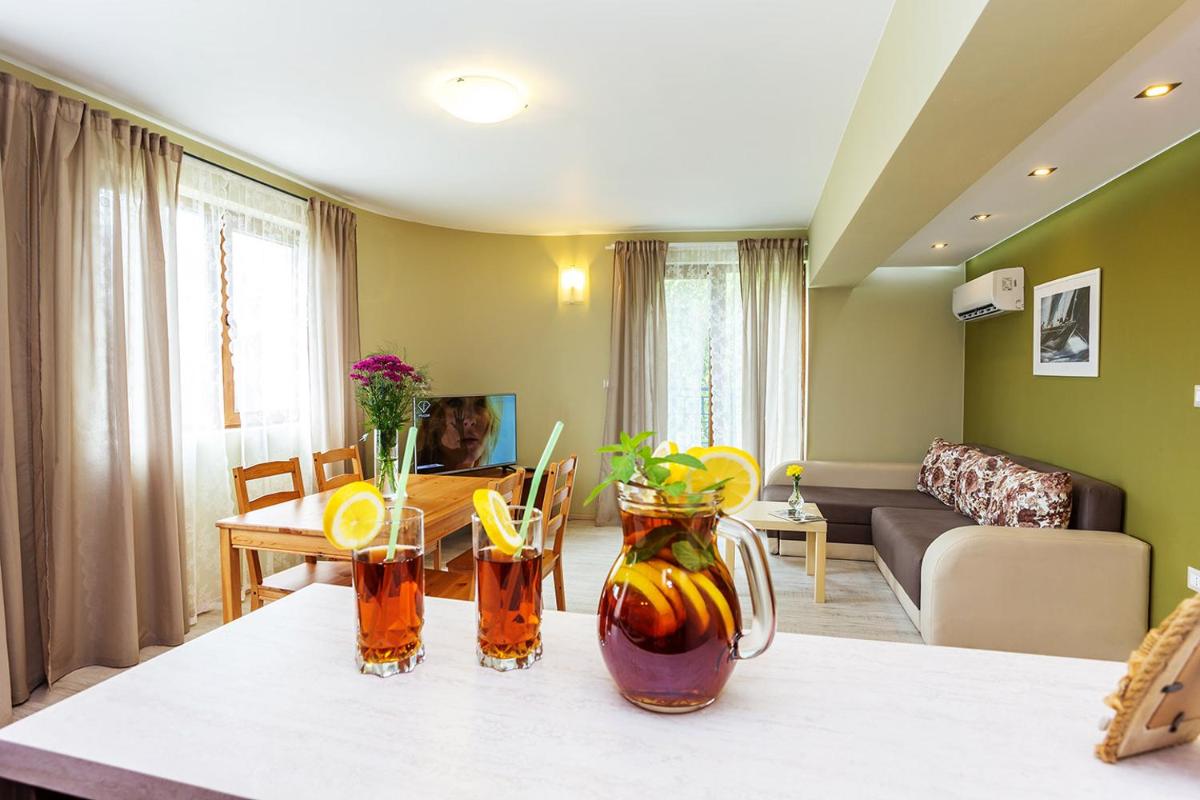 ApartHotel Prostor - Housity