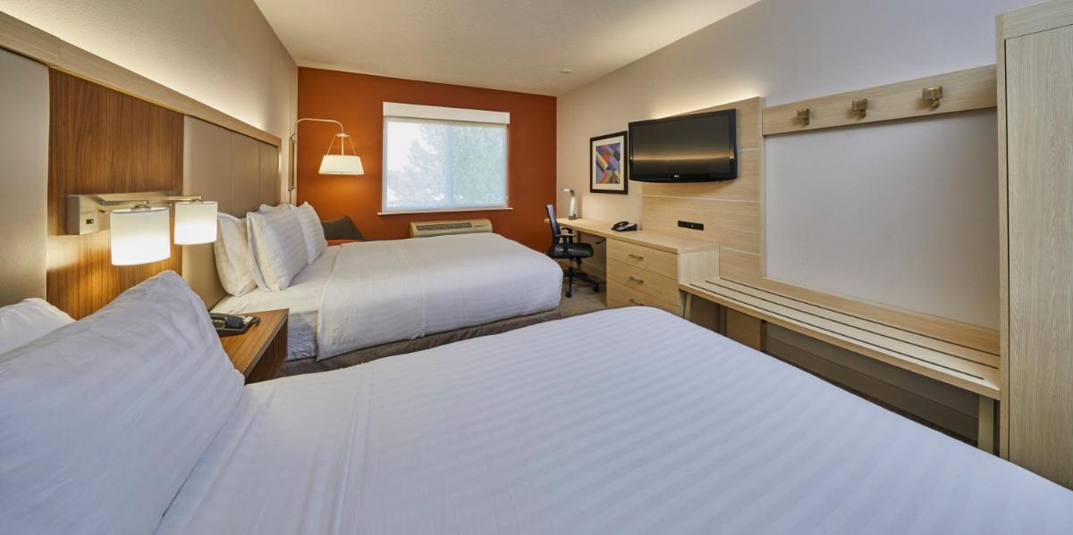 Holiday Inn Express Hotel & Suites Medford-Central Point, an IHG Hotel - Housity