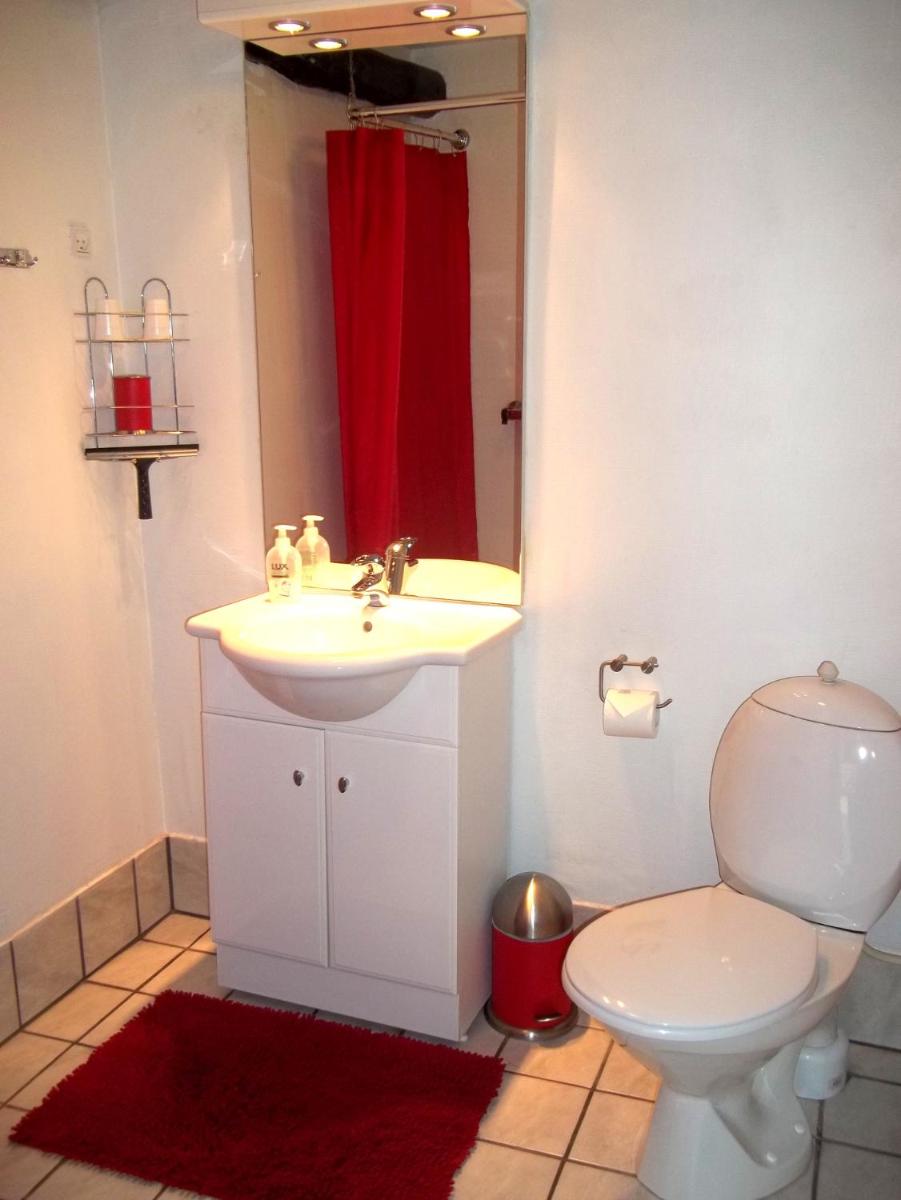 Bed and Breakfast Vester Hjermitslev - Housity