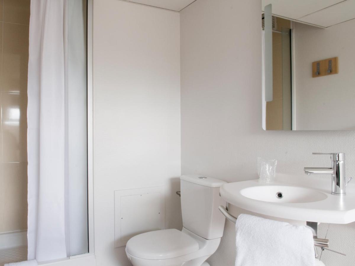 B&B HOTEL Saint-Quentin - Housity