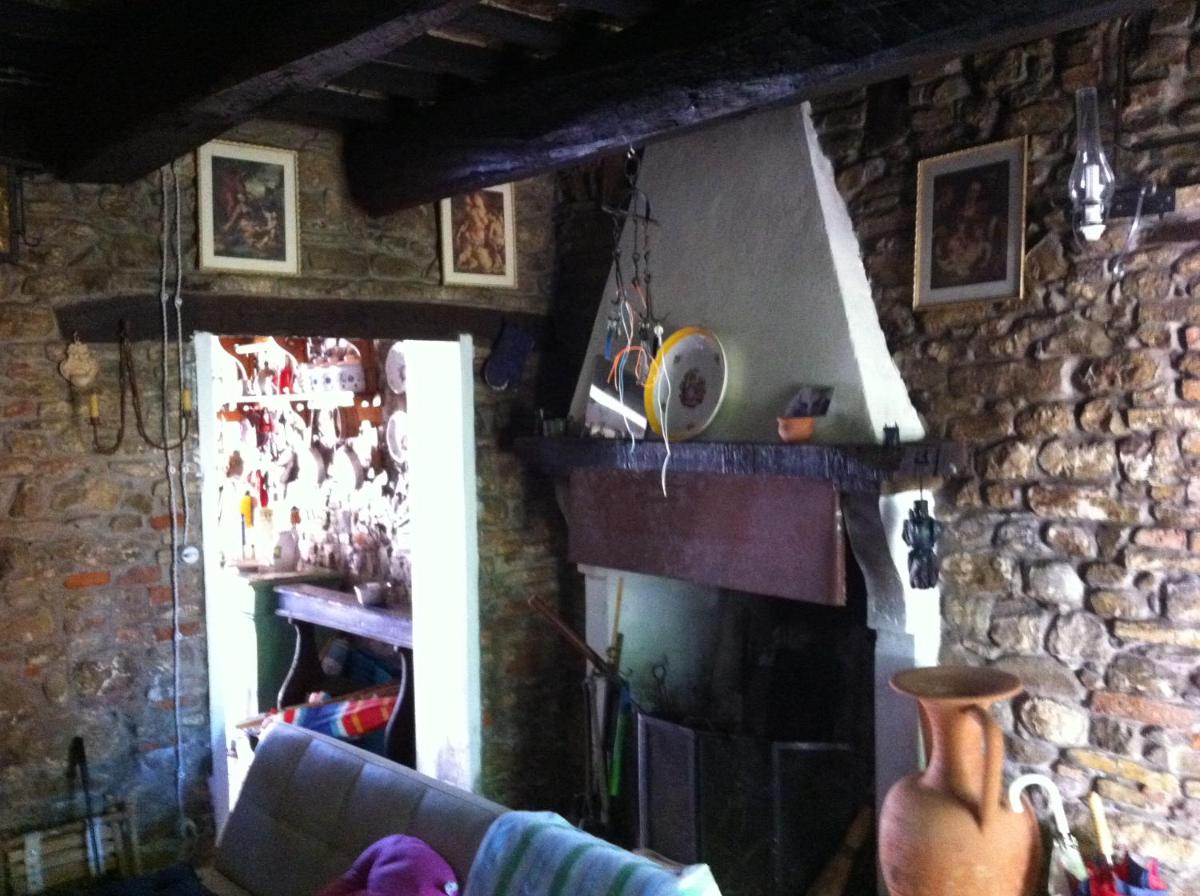 Casa in collina a Gemmano - Housity